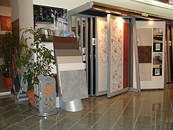 Интерьер магазина керамической плитки и природного камня